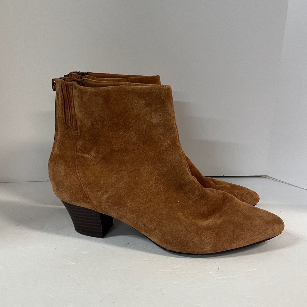 Clarks Womens‎ Tan Suede Pointed Toe Ankle Booties Block Heel Back Zip Size 11